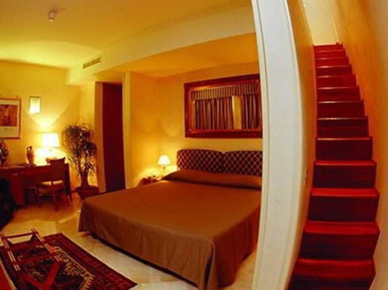 Rome Airport Hotel Fiumicino Extérieur photo
